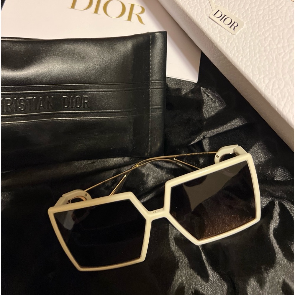 Christian Dior 40 Montaigne SU 95B Ivory gold women’s sunglasses oversize NWT